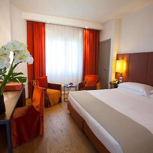 Two Connecting Double Rooms